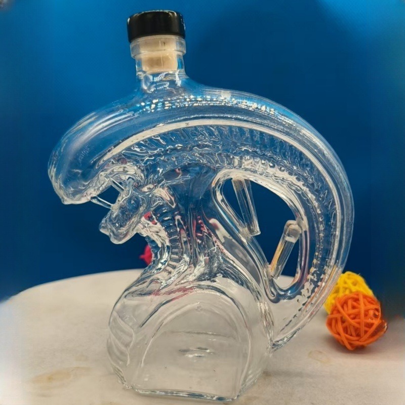Botol Wiski Bentuk Xenomorph A - Model Kit Gundam ulasan dan harga