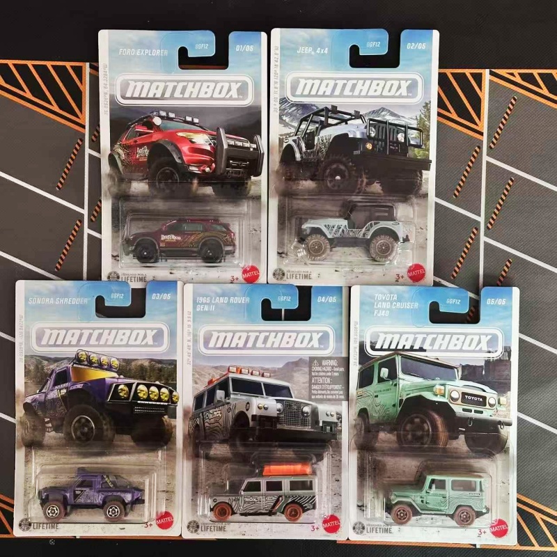 MATCHBOX Diecast Car 1:64 Set  - Model Kit Land Rover ulasan dan harga